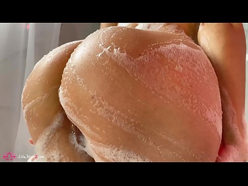 ❤️ Brunette onanerar fittan med vibrator till intensiv orgasm i duschen ️ Pornvideo at sv.banglablog.top ❌️